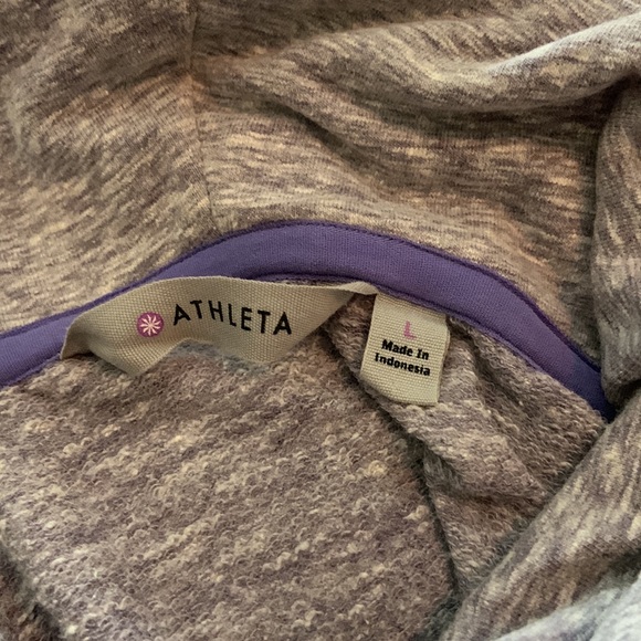 Athleta Sweatshirt - Picture 4 of 8